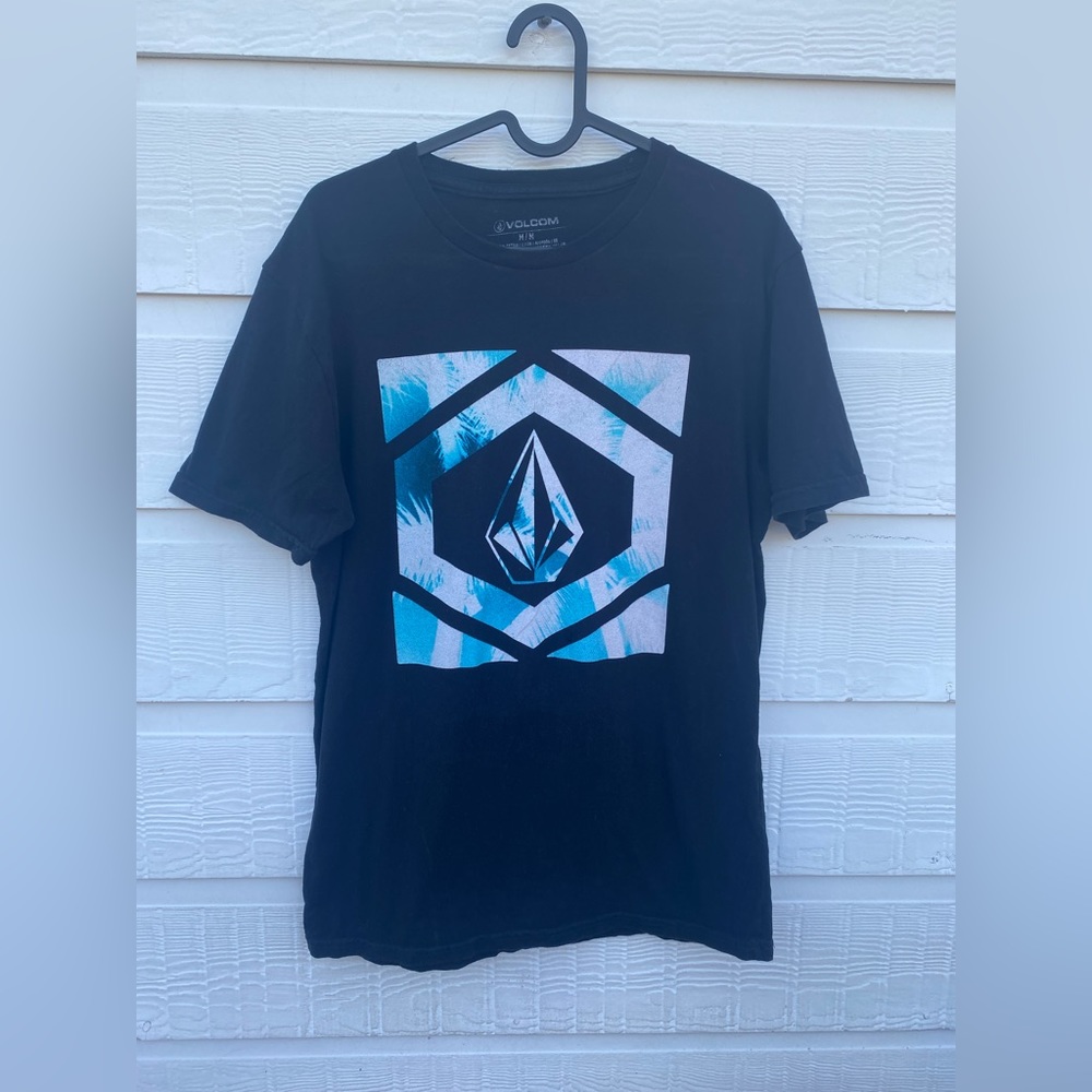 Black Volcom T-shirt